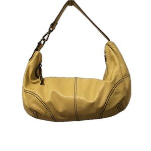 FREE PEOPLE Crescent Bag 🌙